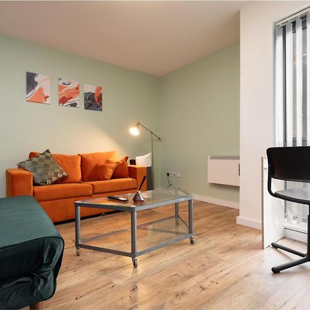 Apartamento Free Parking - Immaculate 1Bd Flat - Salford Quays Mánchester Exterior foto