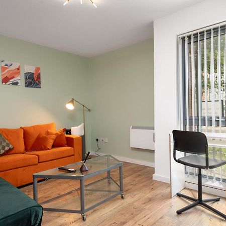 Apartamento Free Parking - Immaculate 1Bd Flat - Salford Quays Mánchester Exterior foto